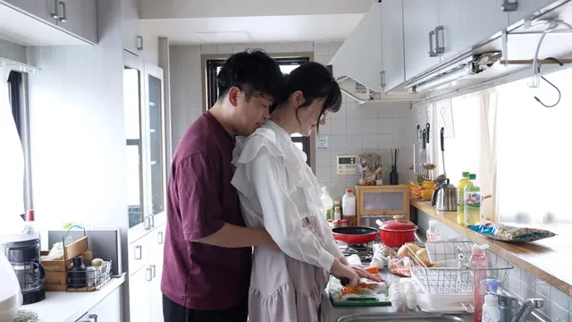 9頭身ぐらいある美人ニュ… ニュウハーフ 霜月みぞれ