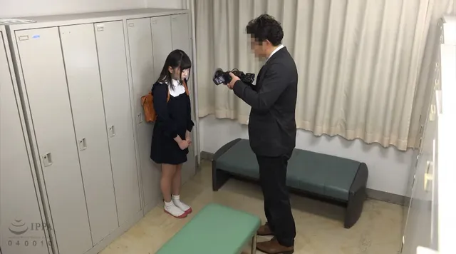 弊社に投稿された動画には… 学●●頭による投稿映像 雫