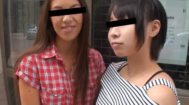 異国の地で取材と称して日… 同性カップルたちにレズ行為を撮影させてもらいました！