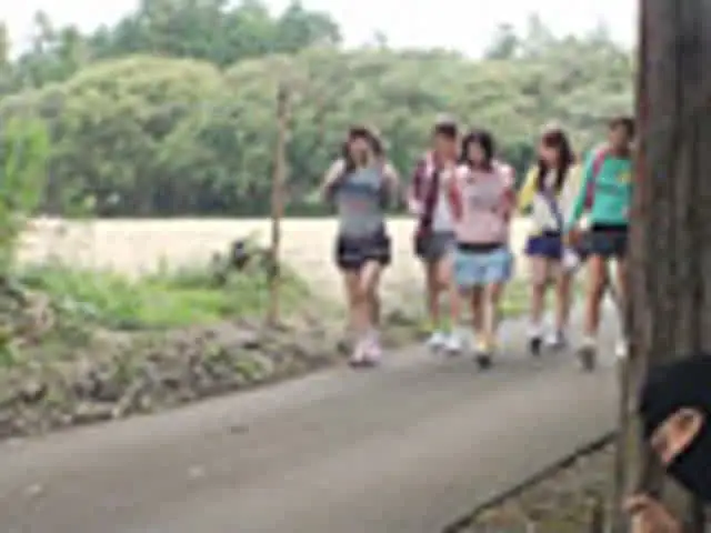 無邪気な笑顔に忍び寄る不… 鬼畜幼性姦 通学路一斉猥褻