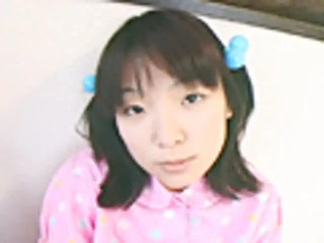 ベットの中で眠る少女。寝… つぼみ ラブ・チャ○ルド12