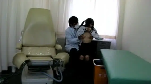 普通の小児科だと思ってや… 小児科医師中●生・高●生SEX治療盗撮7