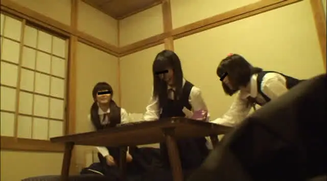 修学旅行中の中○生がクラ… 中●生 問題映像 修学旅行睡眠薬レイプ