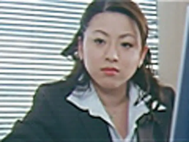 保険外交の仕事をしている… 熟妻交尾 下心のある老人