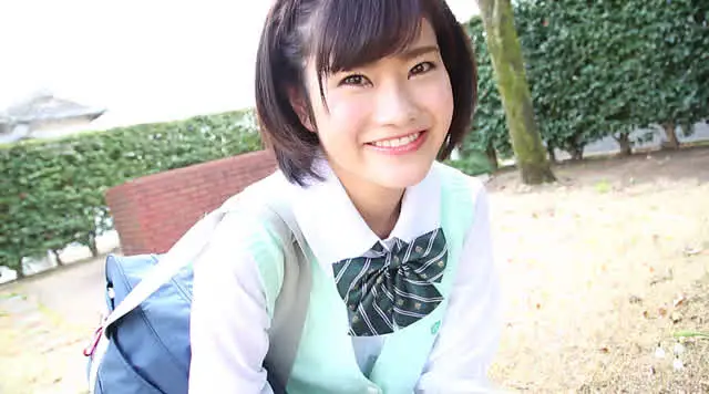 初々しさと笑顔が満点の清… 柴田結  清純クロニクル