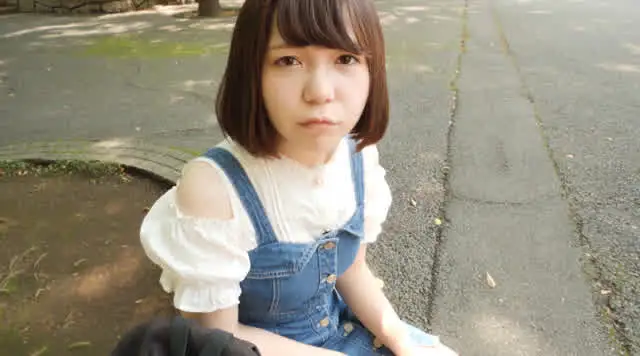 エッチな素人が限界ギリギ… 素人果汁30％ あゆみ21歳
