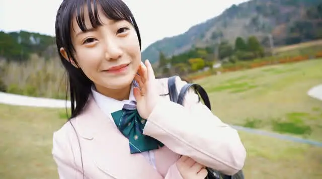 149cmの低身長のミニ… 蒼翠きいろ  あお！みどり！きいろ！