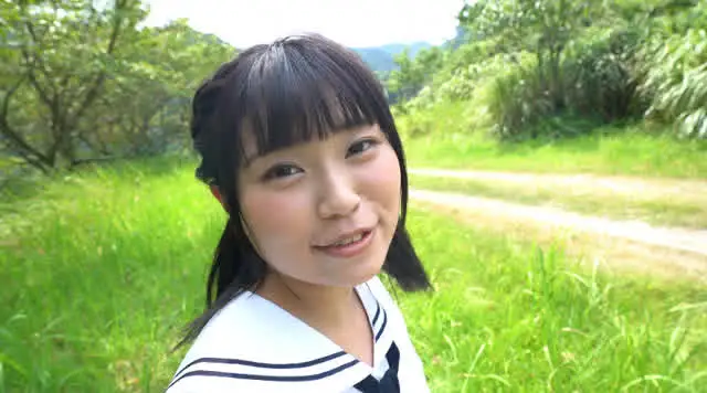19歳のGカップバストで… 芦屋芽依 Be with you