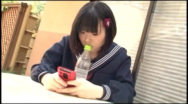 ボブカットが愛らしいセー… ぱいぱんちゃんねる1 橋本愛美