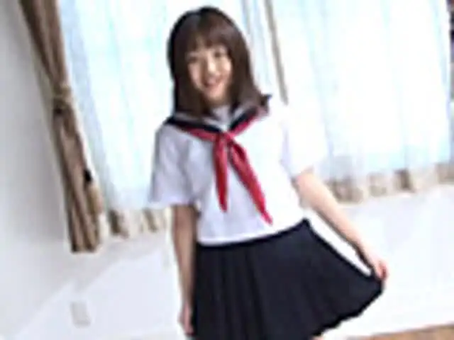 あどけない表情とミニマム… 美少女パイパン倶楽部 みくる
