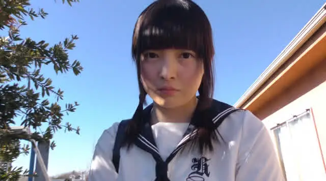超絶大人気美少女アイドル… 夢野まな  恋する乙女のサプライズ