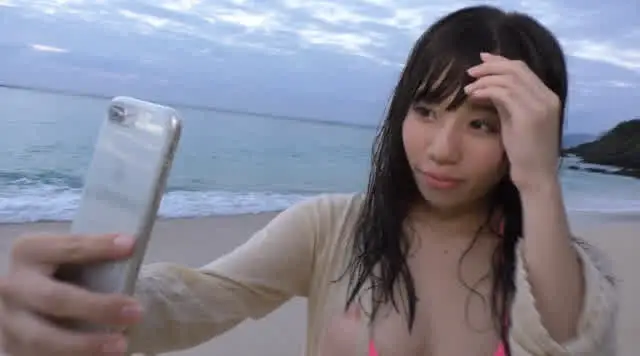 大注目のグラビアアイドル… マイ・ウェイ 日野麻衣