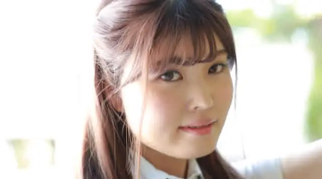 つややかな長い髪に清楚な… 純系ラビリンス／櫻井愛莉