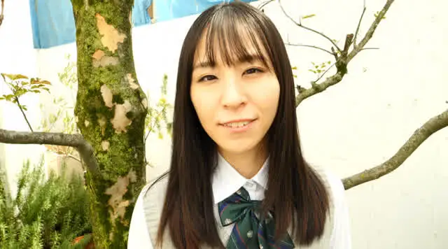儚げな美少女・月野ゆいち… 月野ゆい／黒髪美少女は純真華憐