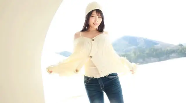 色気たっぷりな新村あかり… souvenir～スヴニール～
