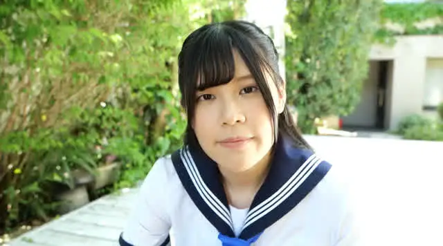 悪戯され、耐える表情がい… 恋のスキャンダル／内田まりこ BD