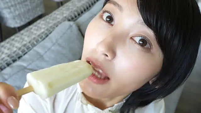最強スレンダーボディのフ… 咲村良子  触れあえば…