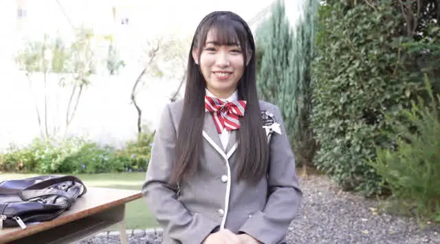 初々しくも笑顔いっぱいの… 綾美ゆい  キミ、10代、恋の予感