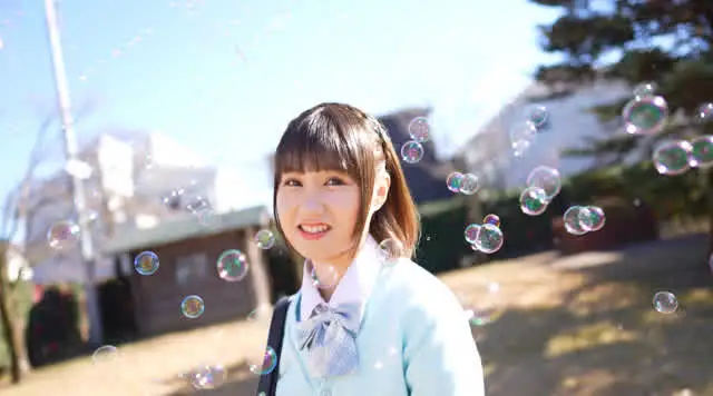 純粋無垢なショートカット… 百田りおん  キミ、10代、恋の予感