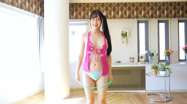 【圧倒的くびれ】に【Gカ… 渚初花  ばいんばいんバインブレーション！