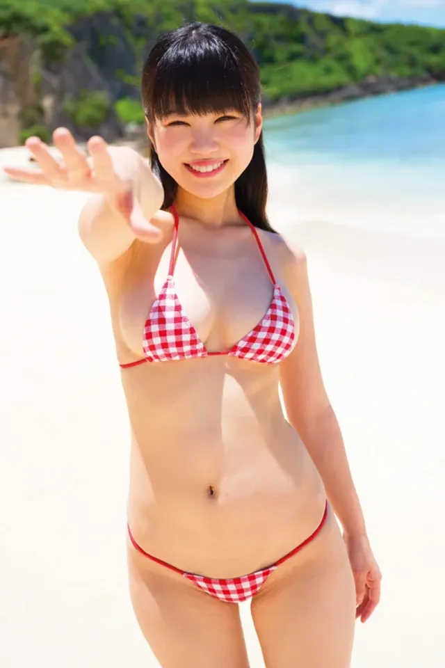 ふわふわGカップの童顔巨… 那珂川もこ『moco moco』