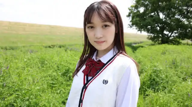 すべらかな白い肌が夏の太… ひとめぼれ／七瀬めい BD
