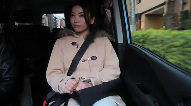 子供が居ないからか、年齢… 中村唯 42歳 AV DEBUT