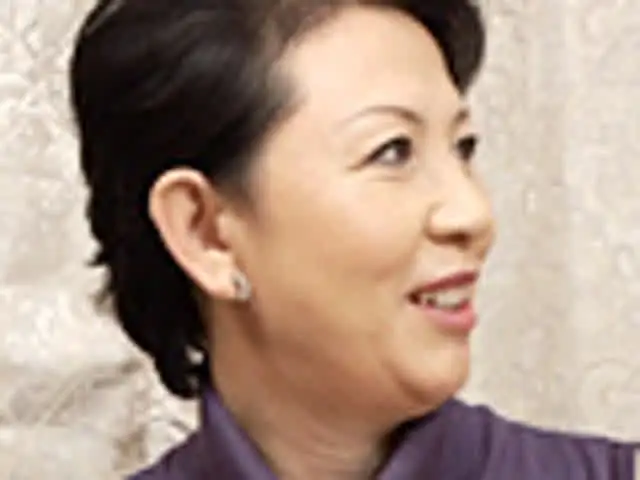 えっ？本当に五十路ですか… 五十路 巣鴨美人妻 持田涼子