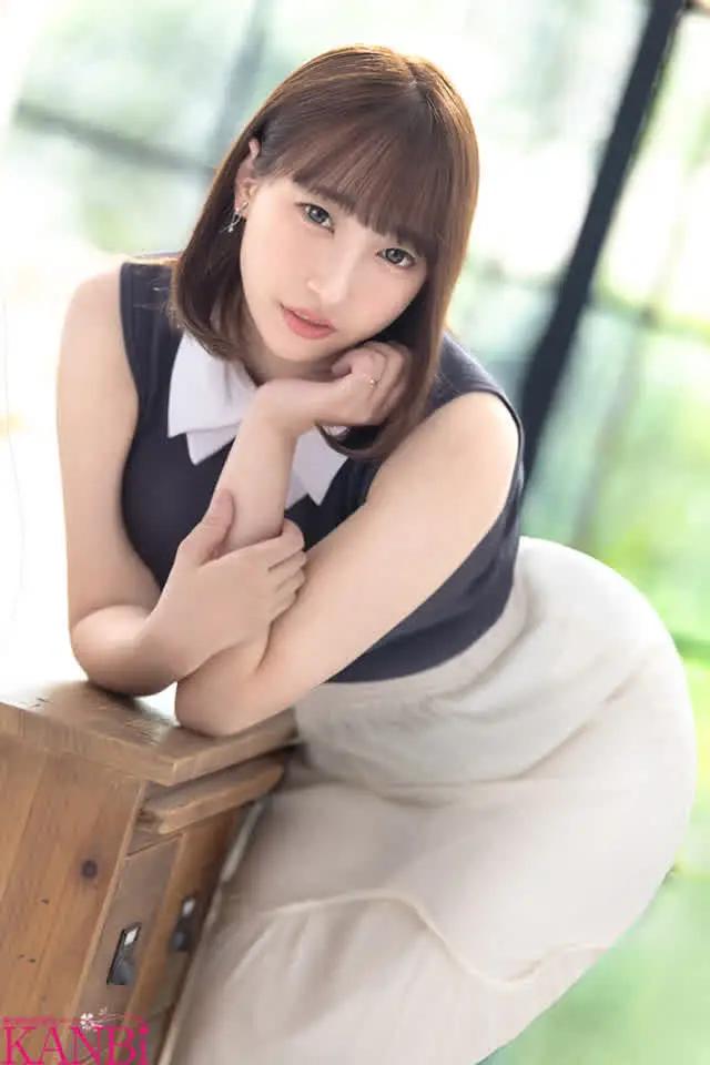 現役保育士の美人妻『鈴乃… むっちむち肉感人妻 うたのおねえさん 鈴乃ニナ 25歳