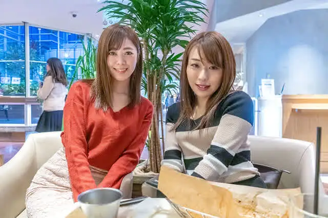 2人連れの人妻は、一人じ… 厳選！逆3Pしたくて人妻2人連れナンパ Vol.1