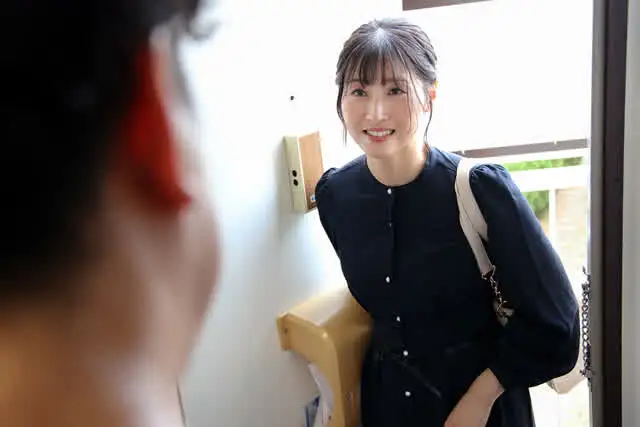 出張メンズエステで出会っ… ヌキ無し人妻メンエスで出会ったおばさんセラピスト