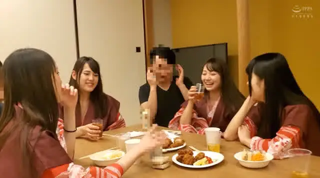 今の時代、何かと不遇な扱… 【流出映像】人妻派遣社員 慰安旅行セックス4