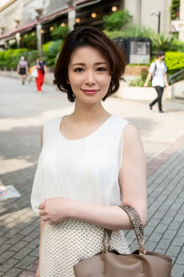 厳選選りすぐり。ファース… ファーストクラス絶品妻ナンパ 連続イカセFUCK 10