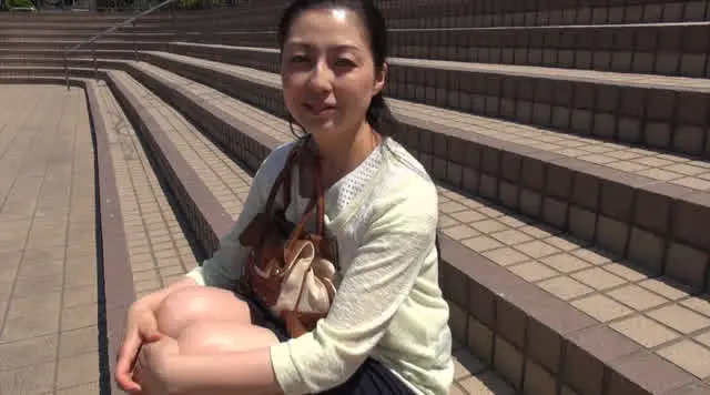 旦那にほっておかれてオナ… 熟蜜のヒミツ しほ48歳