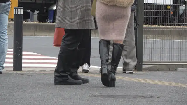 日本橋で激烈美人の人妻を… 元グラビアアイドルの人妻 スタイル抜群 恥じらいが最高