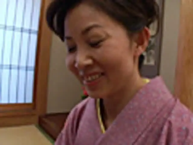 品川区差移住、結婚22年… 五十路の艶女 山口美保
