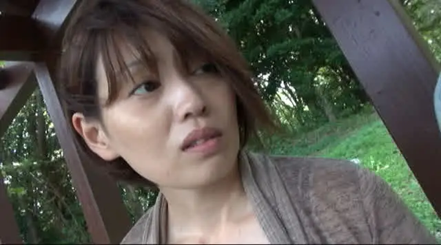 初対面の男女が一泊二日の… 人妻不倫旅行・特別篇 ＃140続～逃避行～