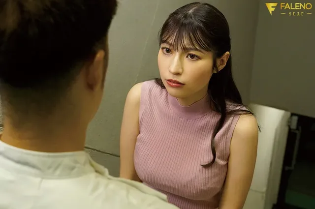 楠エリサが乳首を執拗に責… 乳首責めを拒めず寝取られ体質にされた人妻 楠エリサ
