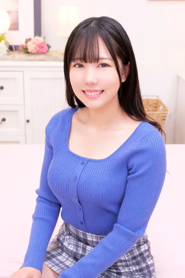 街で「童貞君の悩み相談を… 可愛いママさんが童貞君に生中出し筆おろし！ 和夜ゆら