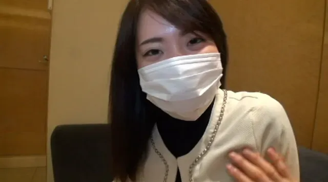 自称AV男優がSNSでひ… 素人妻オフパコこれくしょん File.01