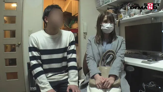 清楚で大人しい雰囲気の人… 寝取らせ願望のある旦那に従い出演させられた人妻 19