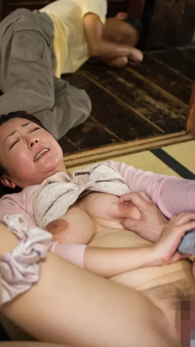 受け入れるしか無い弱者の… 誰にも言えないあの日の出来事 無防備すぎた美熟女 36人