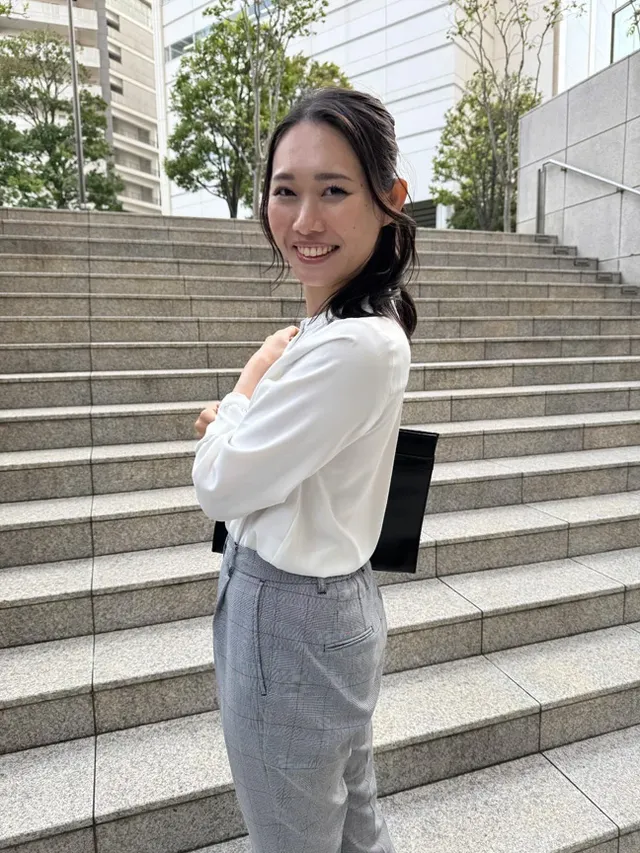 【寝取り・浮気・旦那アリ… 同僚を口説いてSEXするアカウント 今、狙っている同僚