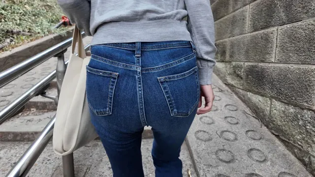 旦那に内緒で借金／ヤリた… 無言SEX ほのか