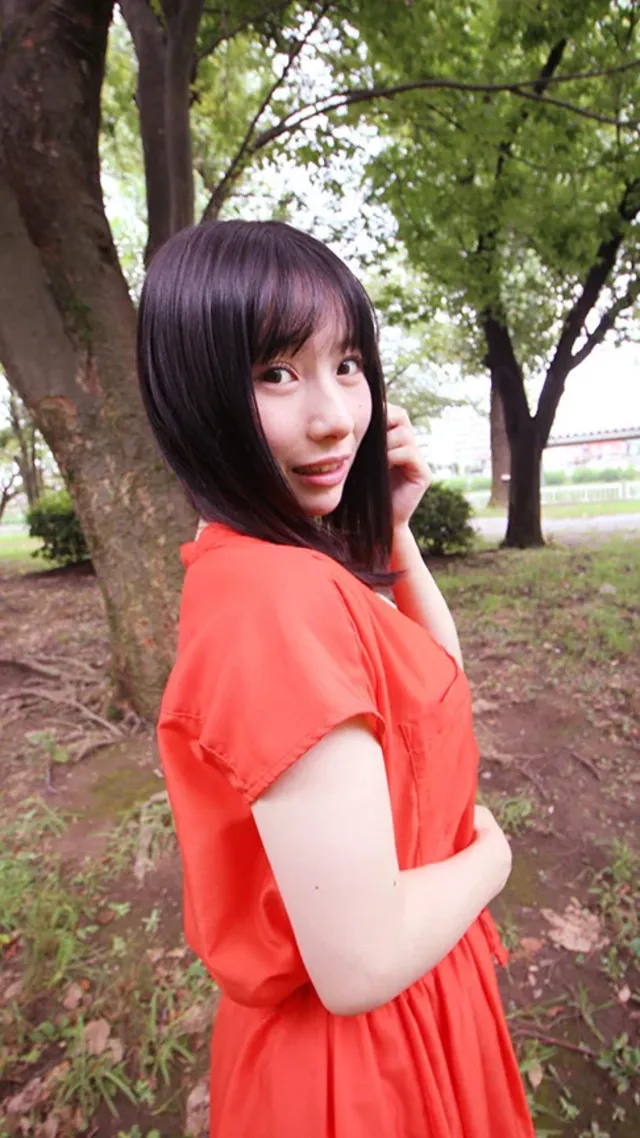 清楚で美しい、うら若き黒… 絶対ヌケる 決定版!3 美乳&美尻美女に中出し!!