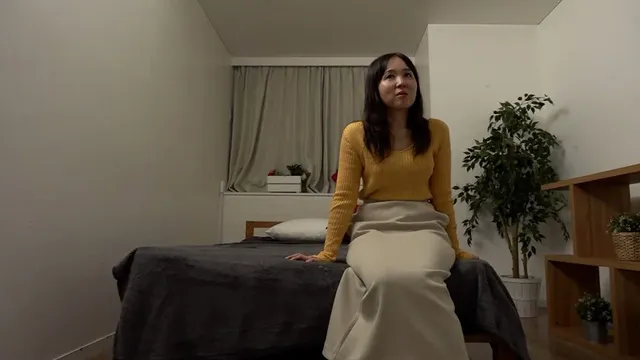 待ち合わせ場所に現れたこ… 熟蜜のヒミツ こはる