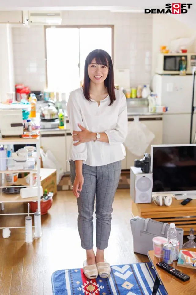 この女は旦那の前ではネコ… マ×コは夫専用 アナルは俺専用