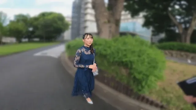 今回、着飾った巨乳妻:望… E★人妻DX 望月さん
