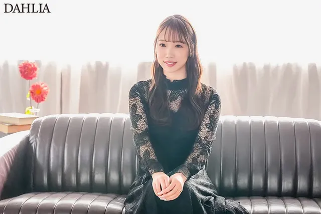 清純美少女として鮮烈デビ… 専属移籍 DAHLIA 与田りん 中出し解禁