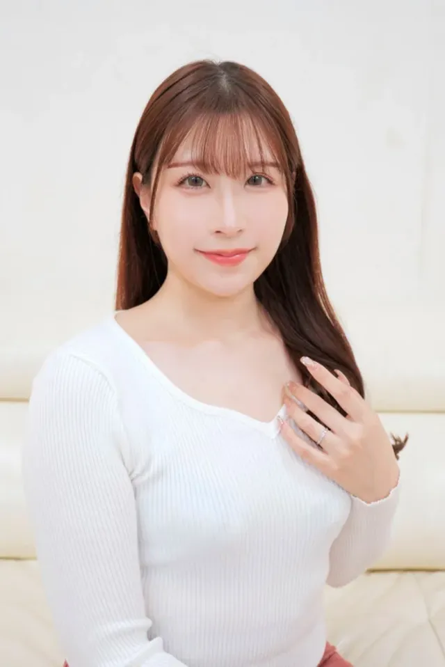 街で優しそうな人妻をナン… 包茎チ○ポ●ってあげてもらえませんか？ 斎木香住